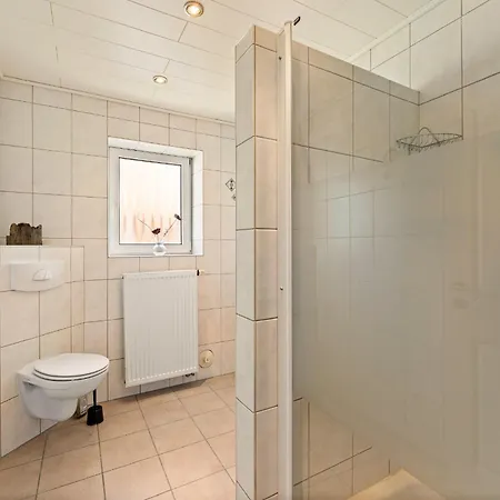 Kanalufer-oase In Eilsum Semesterbostad *